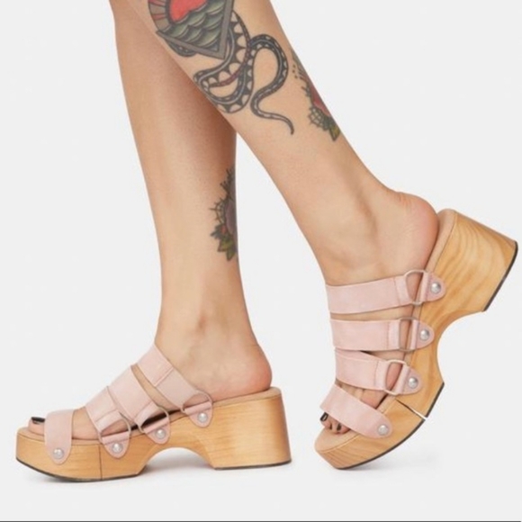 Free People Virgo switchback pink suede strap wood platform leather sandals. - Picture 1 of 10